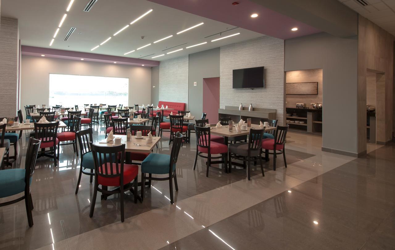 Chn Hotel Monterrey Aeropuerto, Trademark By Wyndham Apodaca Bagian luar foto